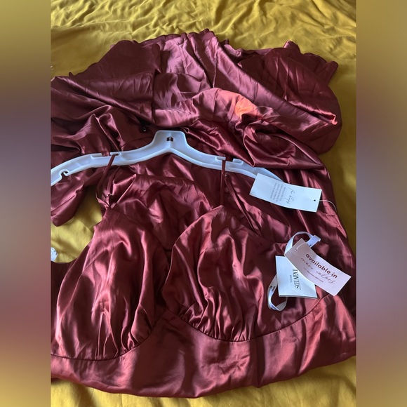 David’s Bridal.  New  Dress - Picture 4 of 9